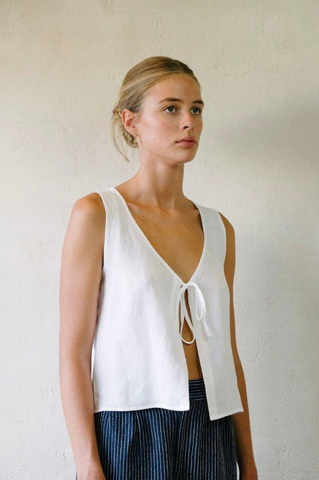 Traveller Vest - White - French Linen | Afar Boutique Australia torso right side view 